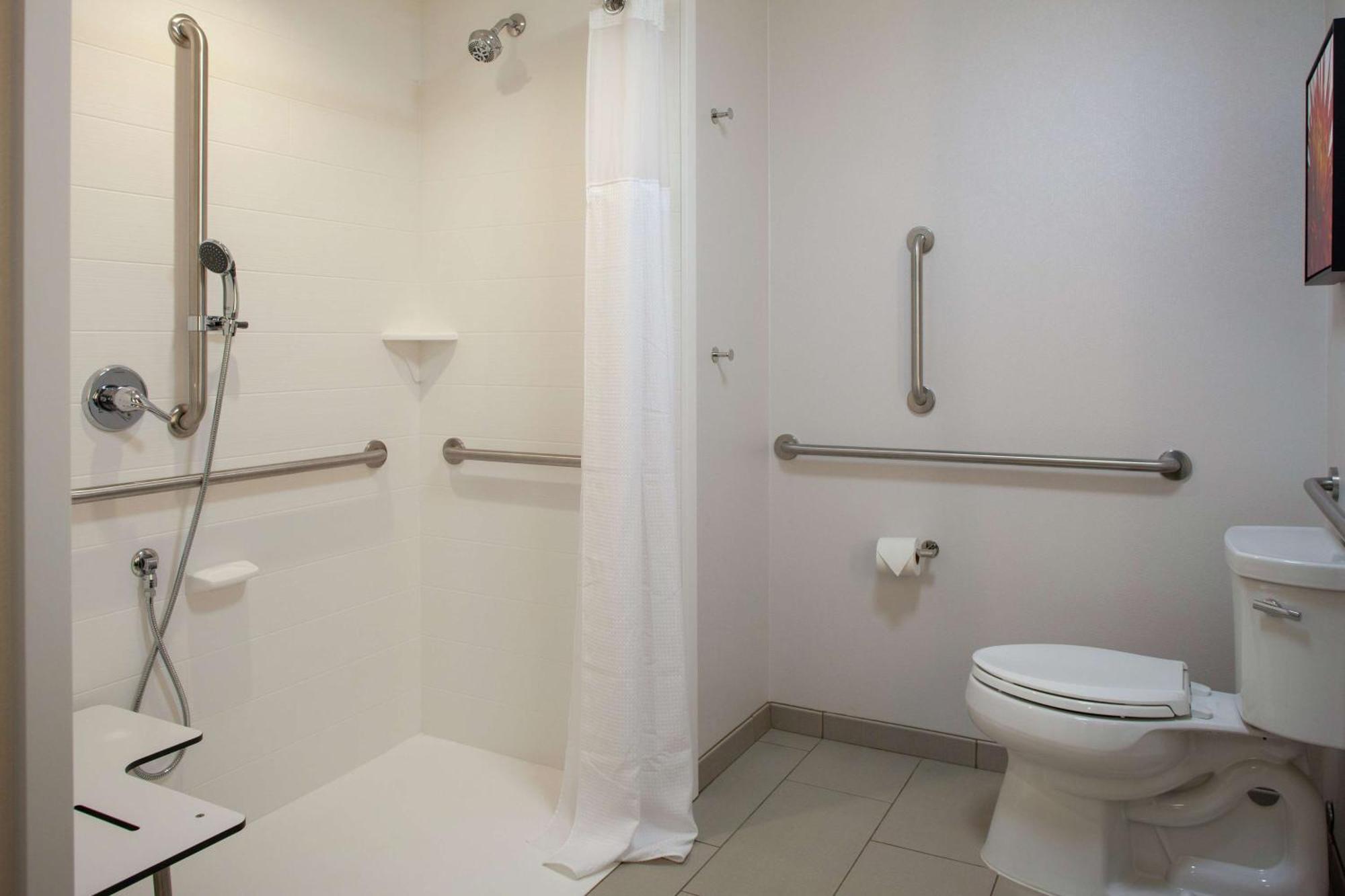 Hilton Garden Inn Charlotte Waverly Ballantyne Exterior photo