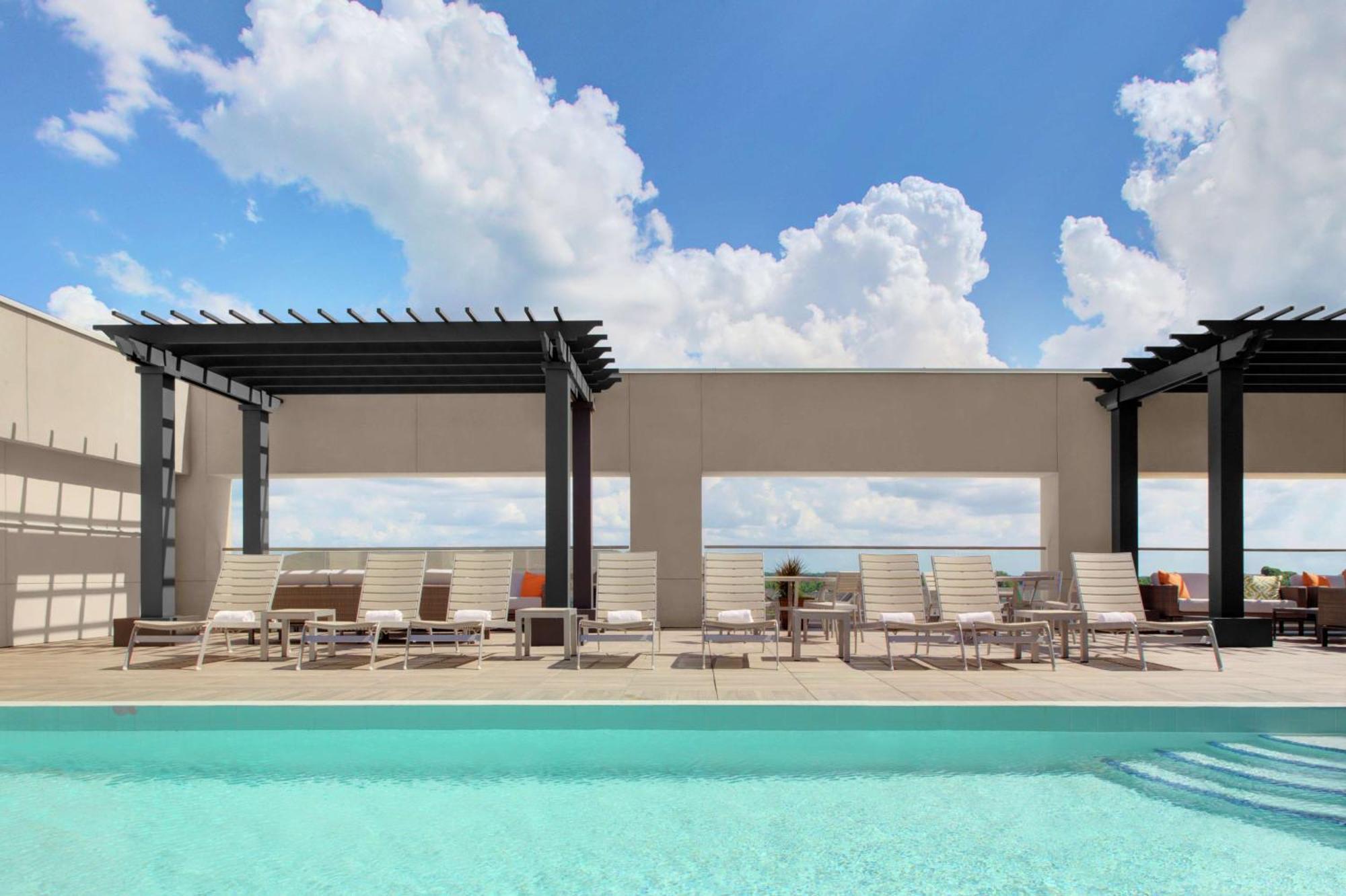 Hilton Garden Inn Charlotte Waverly Ballantyne Exterior photo